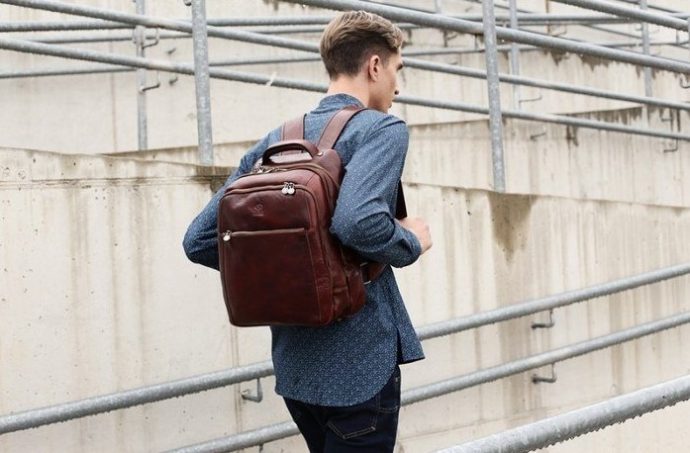 deal with Conjugate Dialogue Best Backpacks for Business Professionals - Domini Leather