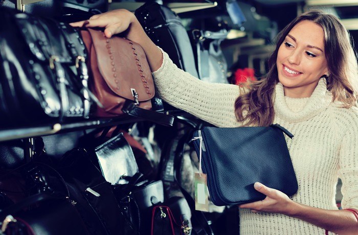 Used leather outlet purses